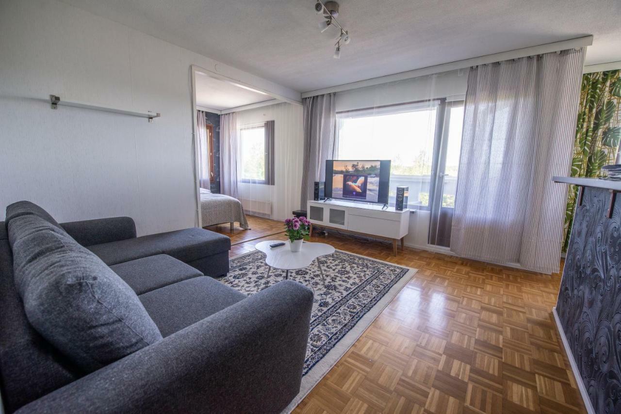 Mikkeli Citycenter apartment with sauna Buitenkant foto